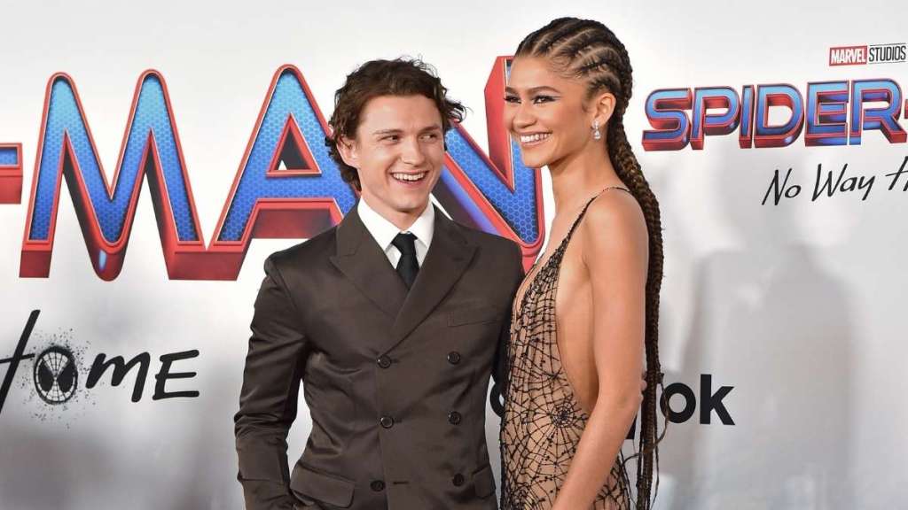Zendaya Teased Plans To Marry Tom Holland Weeks Ago With Telling Accessory