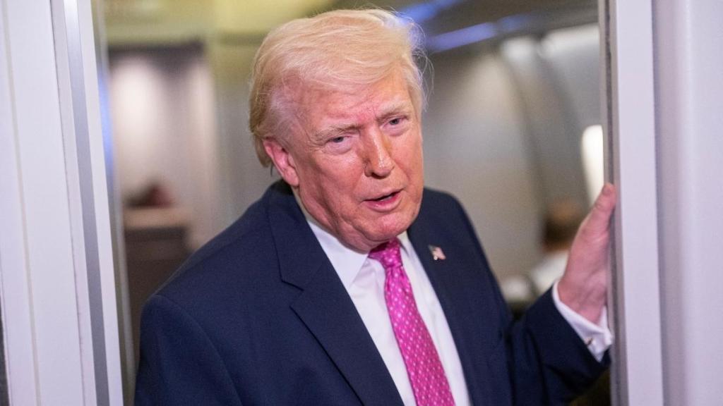 Donald Trump Signs Major Order Over Mail-in Ballot