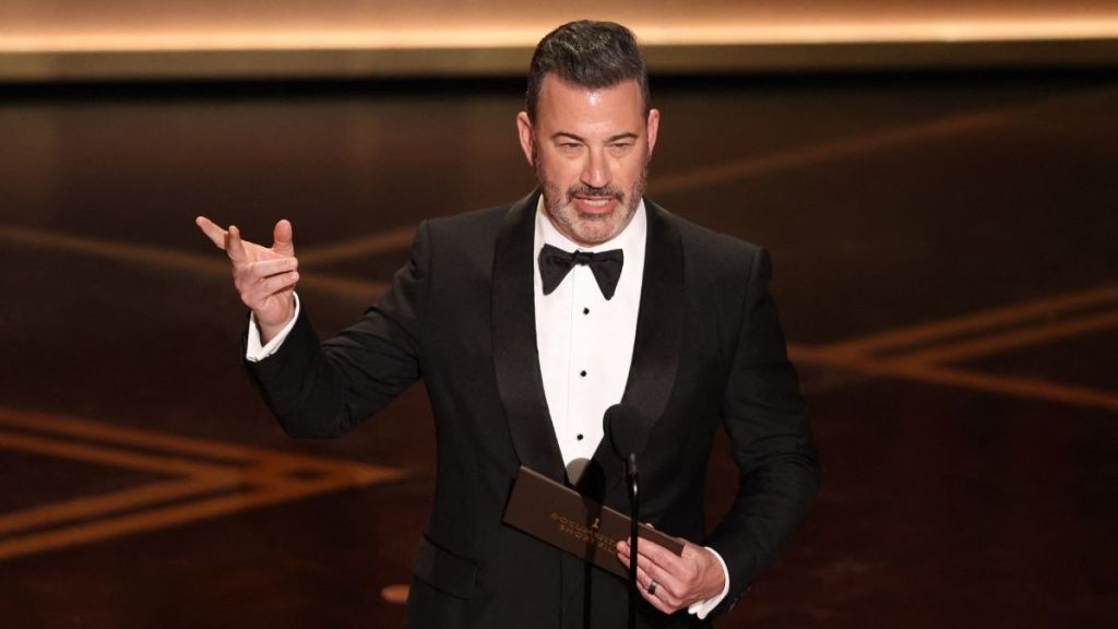 Jimmy Kimmel Jokes About Donald Trump 'Mad' at Melania Over No Oscar Nominations