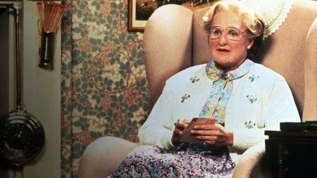Mrs. Doubtfire Star on Why Robin Williams Comedy Hits Home Even After 33 Years