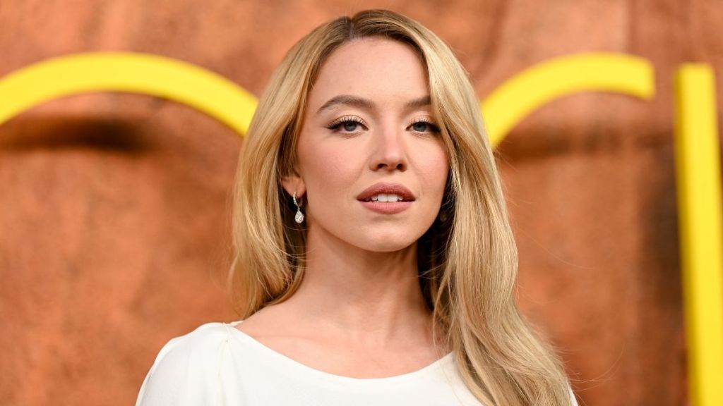 Sydney Sweeney's Role Cut From Devil Wears Prada 2, Source Claims