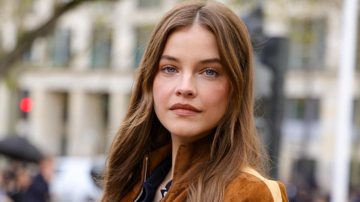 Barbara Palvin’s Pink Bikini Shoot For Victoria Secret Sends Fans Into ...