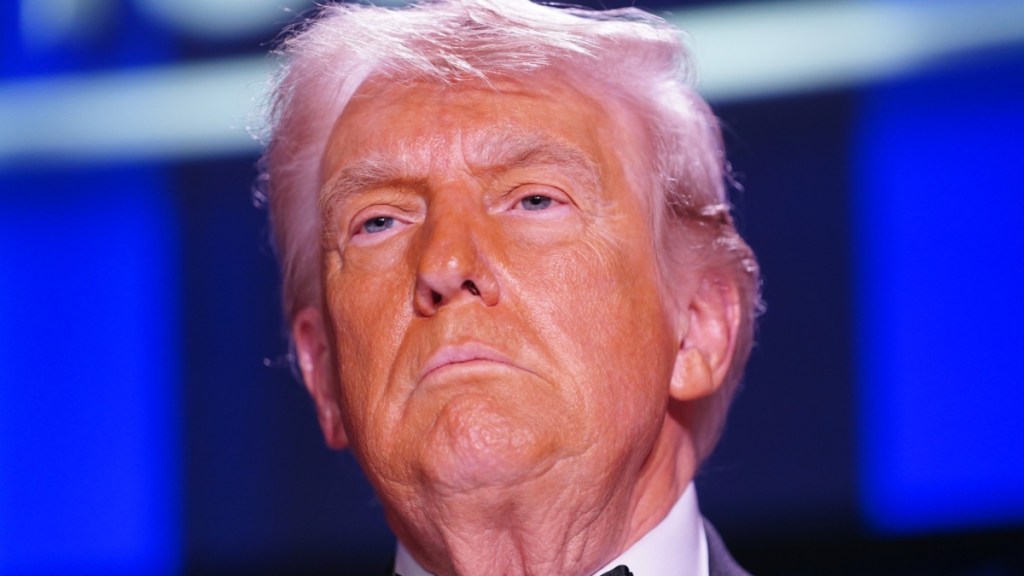 Donald Trump Calls for Disney & ABC To Fire Jimmy Kimmel After Melania Joke