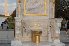 Donald Trump giant golden toilet Lincoln Memorial