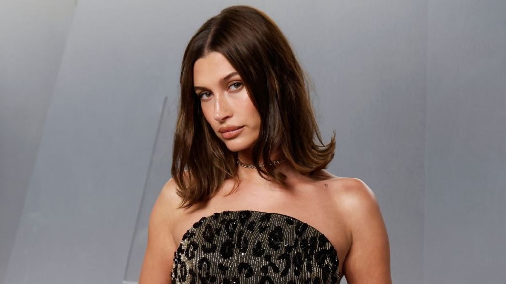 Hailey Bieber