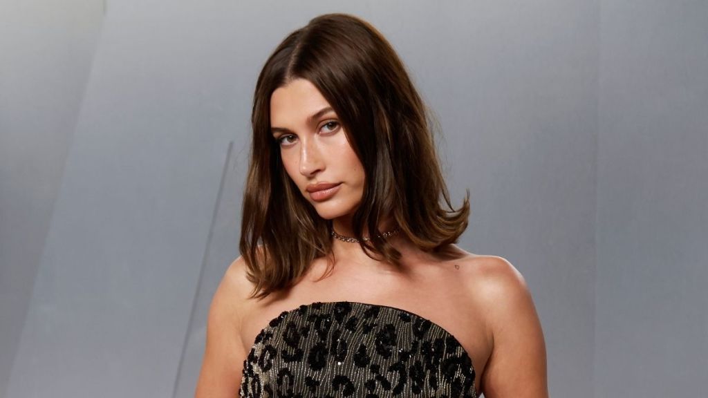 Hailey Bieber