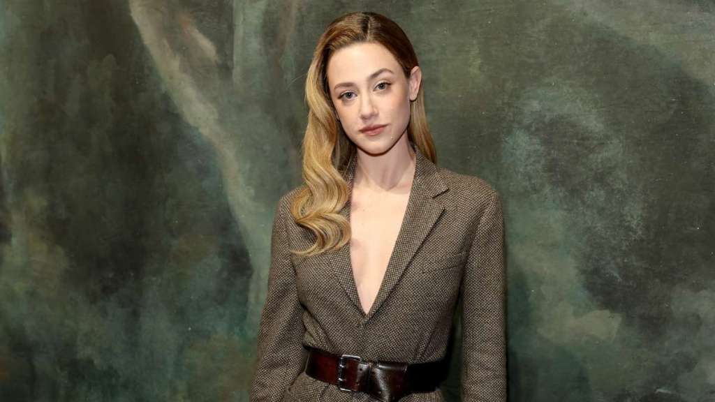 Lili Reinhart Defends Director Who Told Her to ‘Suck In Stomach’