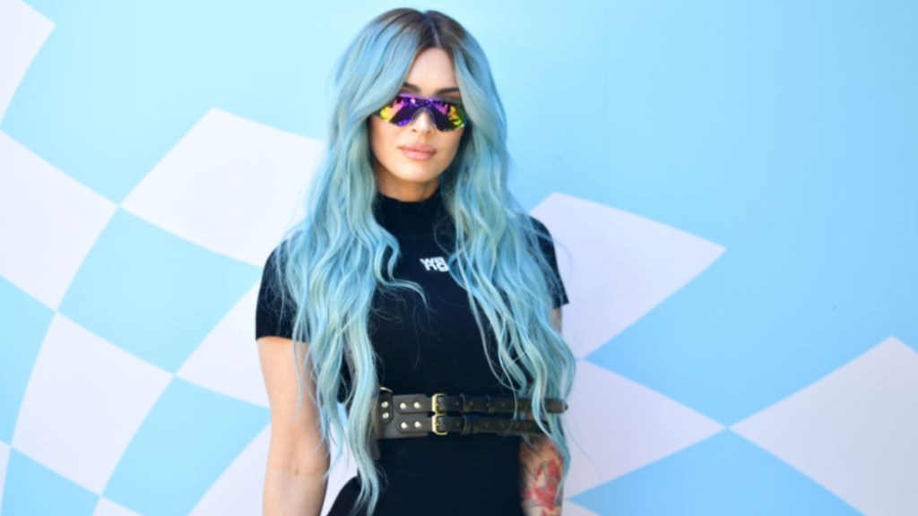 Megan Fox’s Micro Mini Skirt & Crop Top Look Packs a Bold Twist in New Photo Dump