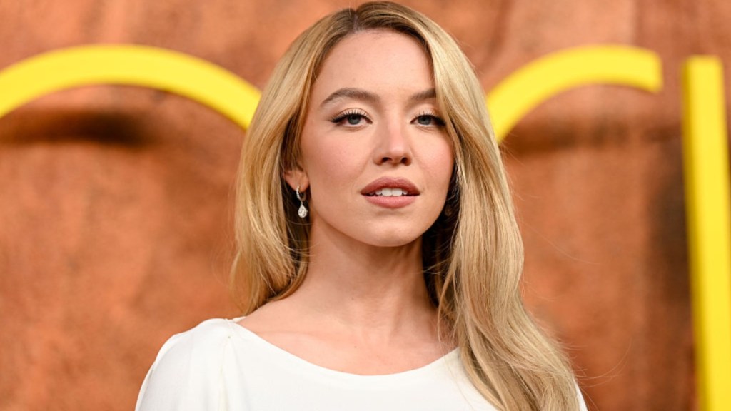 (Christy) R-Rated Sydney Sweeney Movie With Her Unique Look Rules on Streaming