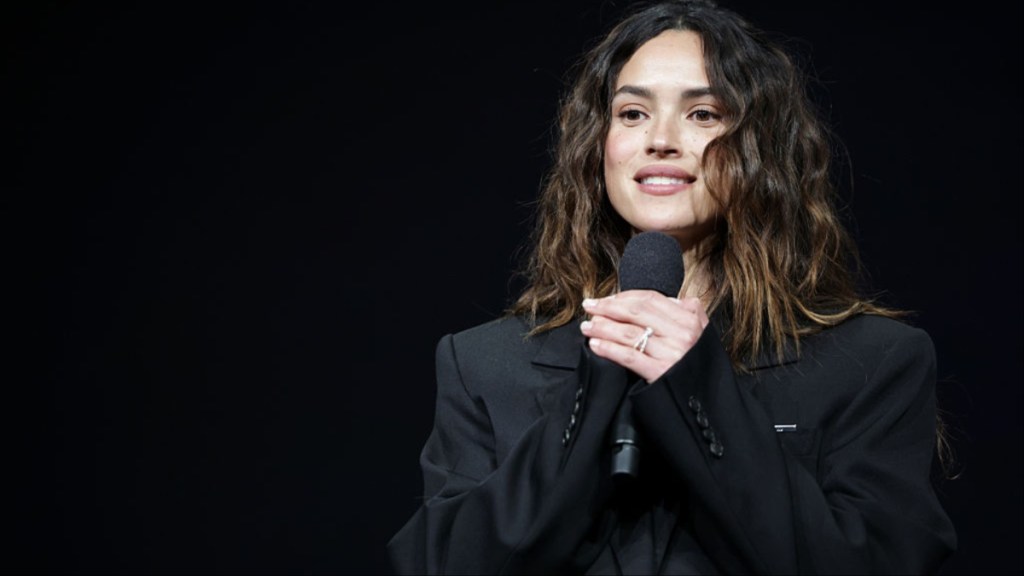 Adria Arjona Rocks a Bold Crop Top at Gym Amid Superman Casting
