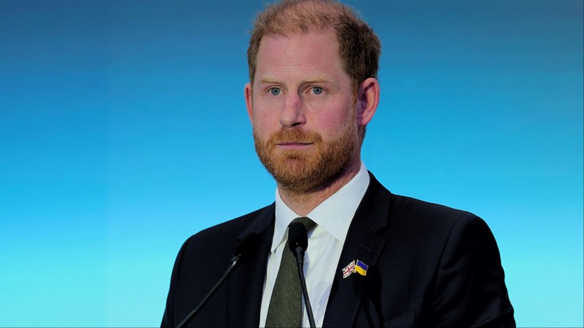 Prince Harry’s Ukraine Trip May Trigger ‘Messy Fallout,’ Expert ...