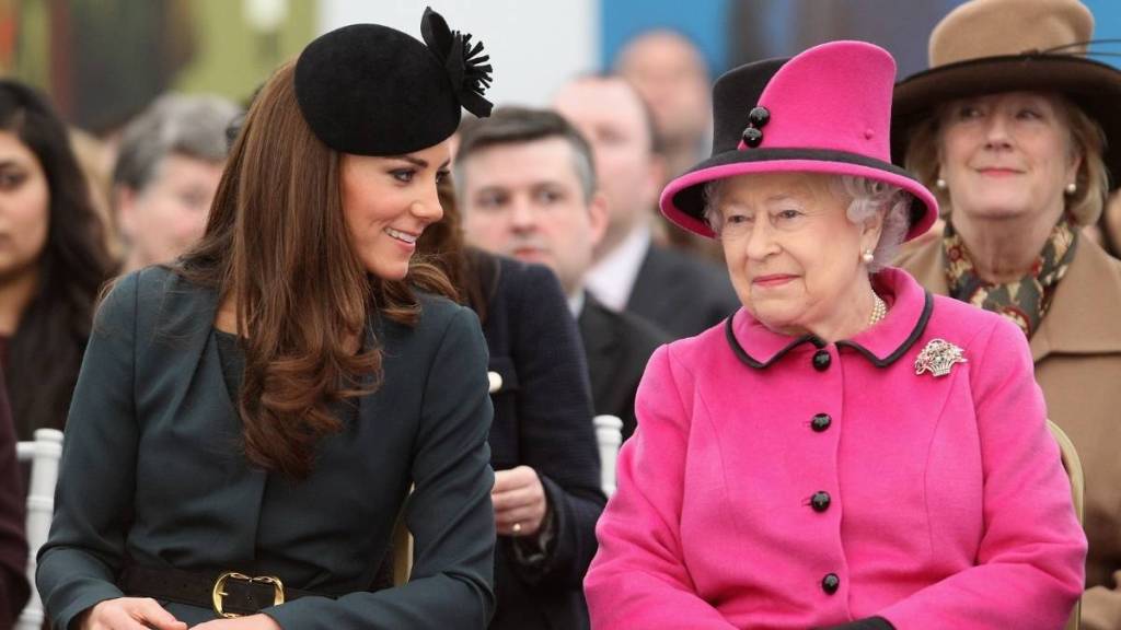 Queen Elizabeth, Catherine