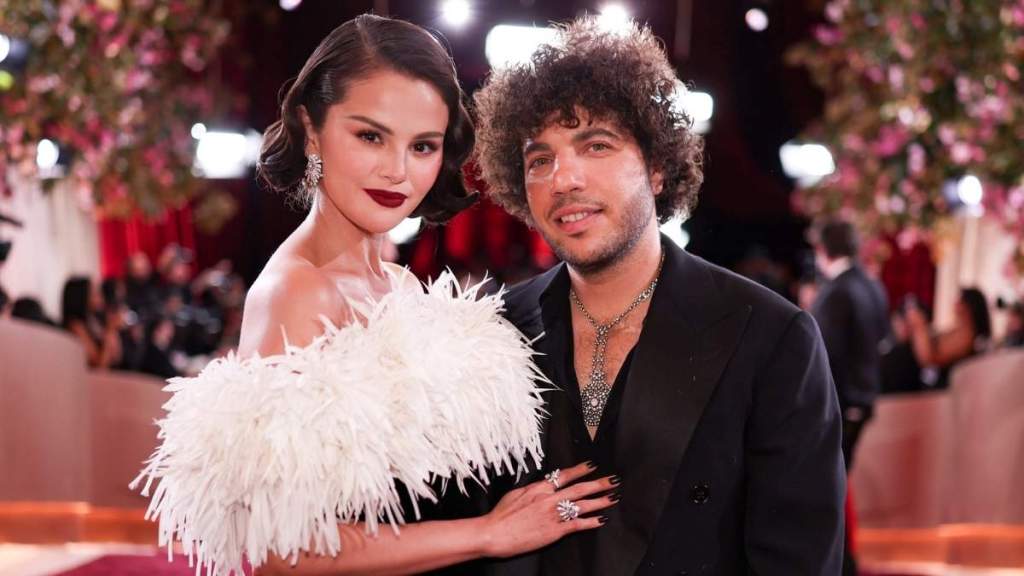 Selena Gomez's Swimsuit Look Earns Husband's 'Hottest Woman' Praise