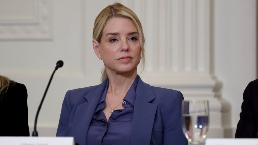 Donald Trump Might Fire Pam Bondi — Source