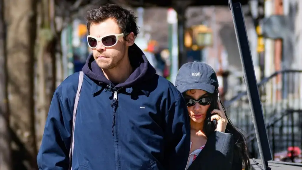 Zoe Kravitz's Diamond Ring Fuels Harry Styles Engagement Rumors