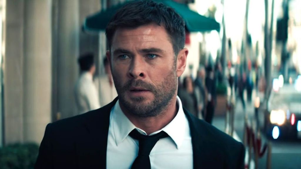 Chris Hemsworth’s Heist Movie With Marvel Stars Is Dominating on Streaming