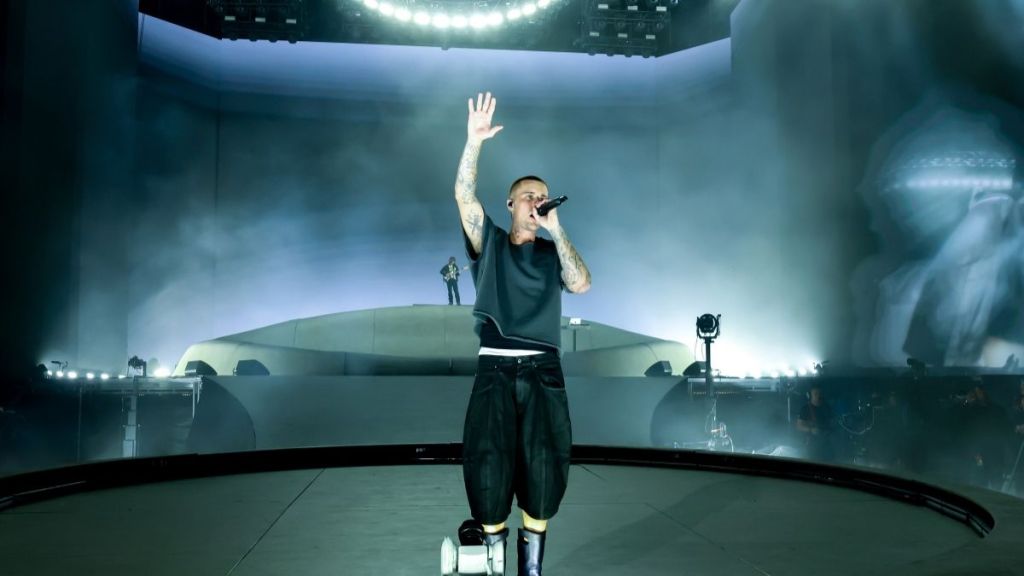 Justin Bieber's Coachella Set Leaves Zara Larsson Jaw-Dropped