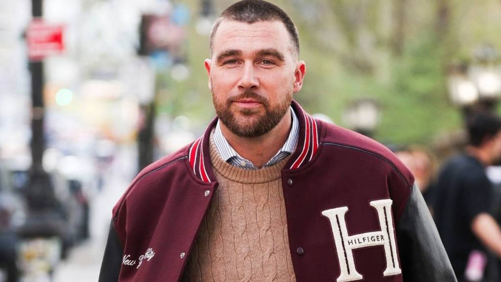 Travis Kelce Is 'Brutally Handsome Dude', Says Former Chiefs Player