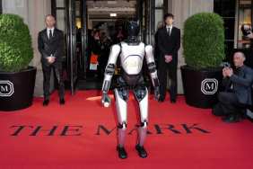 A Literal Robot Gets Met Gala 2026 Invite but Gets Trapped