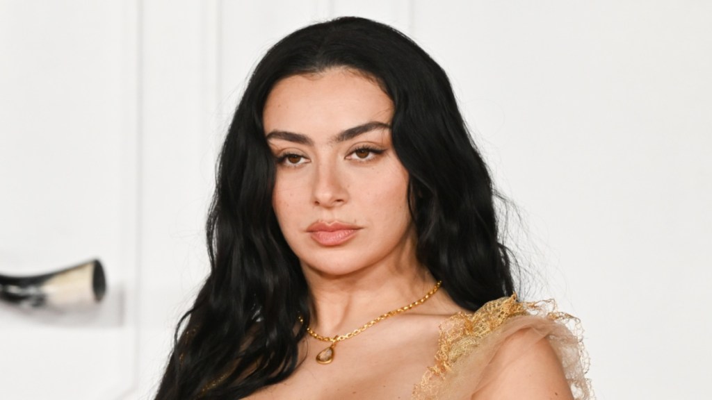 Charli XCX Makes a Two-Button Jacket Feel Extra NSFW With a Bra Underneath