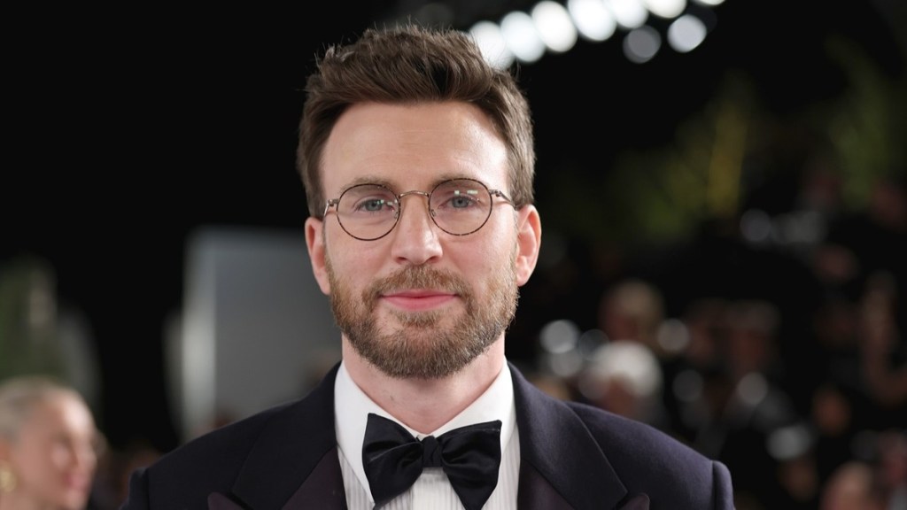 Chris Evans' Assassin Thriller Is Leaving Netflix Soon