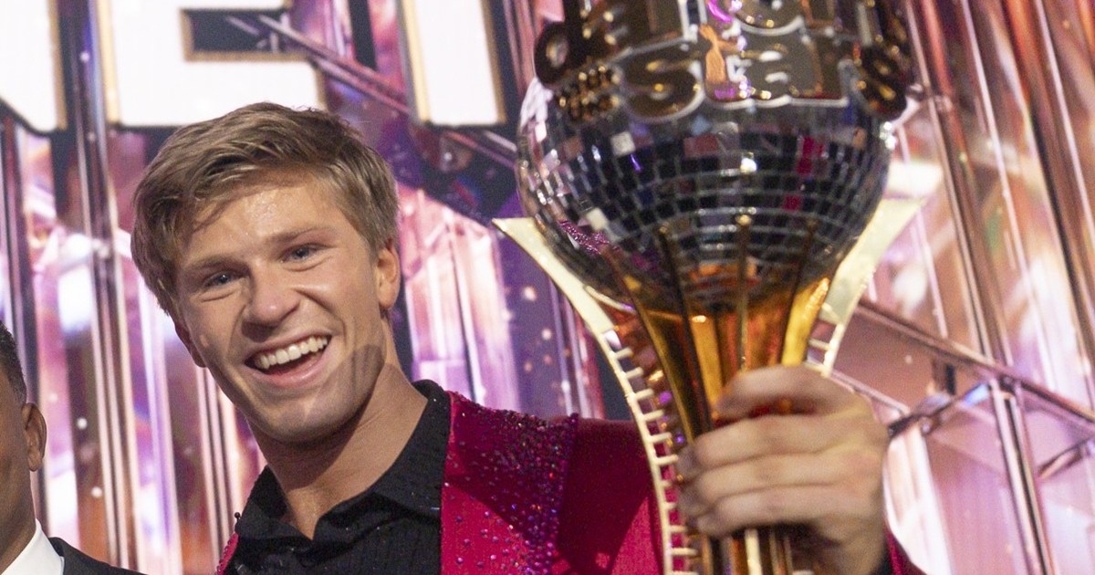 DWTS Winner Robert Irwin Predicts Who Will Win in Season 35, Gives ...
