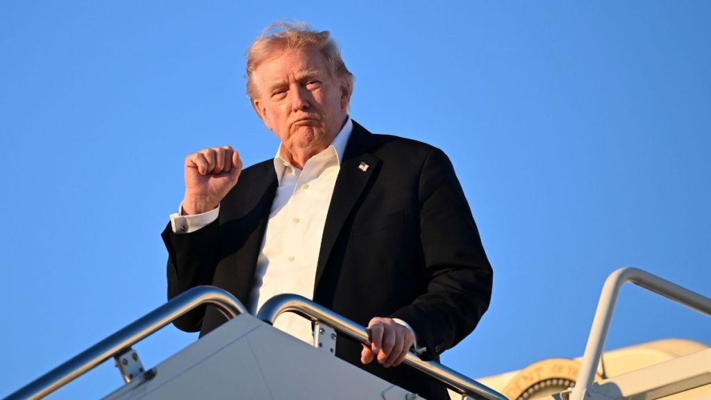 Donald Trump Trolled for Posting AI Photo of Himself Holding Uno Cards