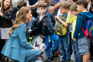 Kate Middleton Upstaged by Young Boy’s Hilarious Pose During Royal Greeting