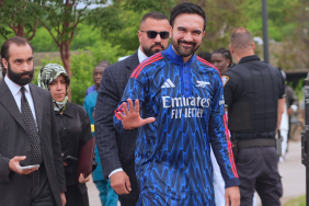 NYC Mayor Zohran Mamdani Goes Viral for Wearing Arsenal Kurta on Eid