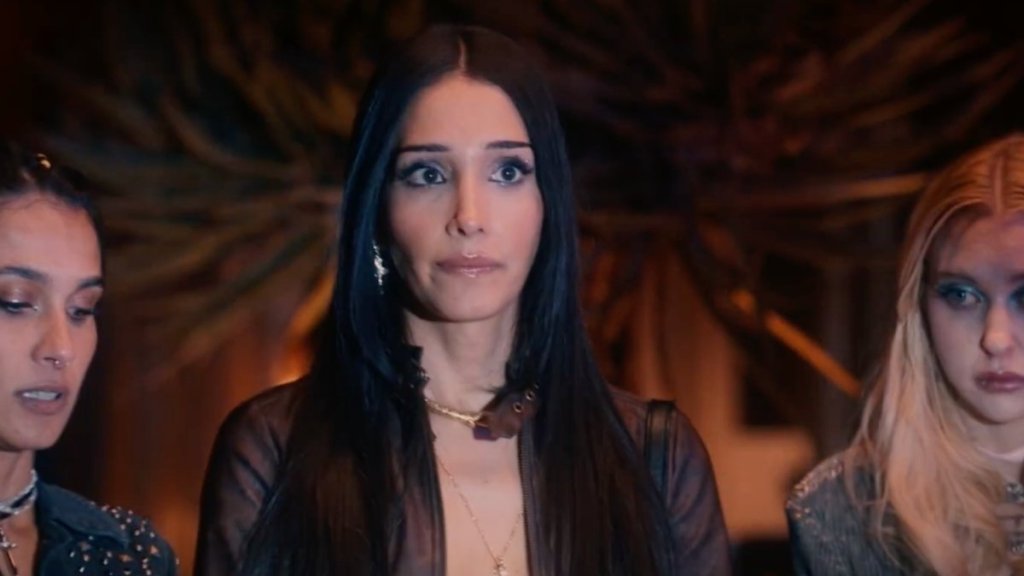 Find Your Friends Trailer Previews Intense Bella Thorne Horror Movie
