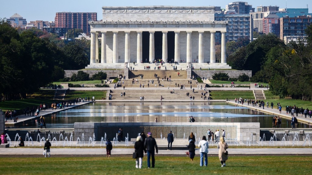 Lincoln Memorial