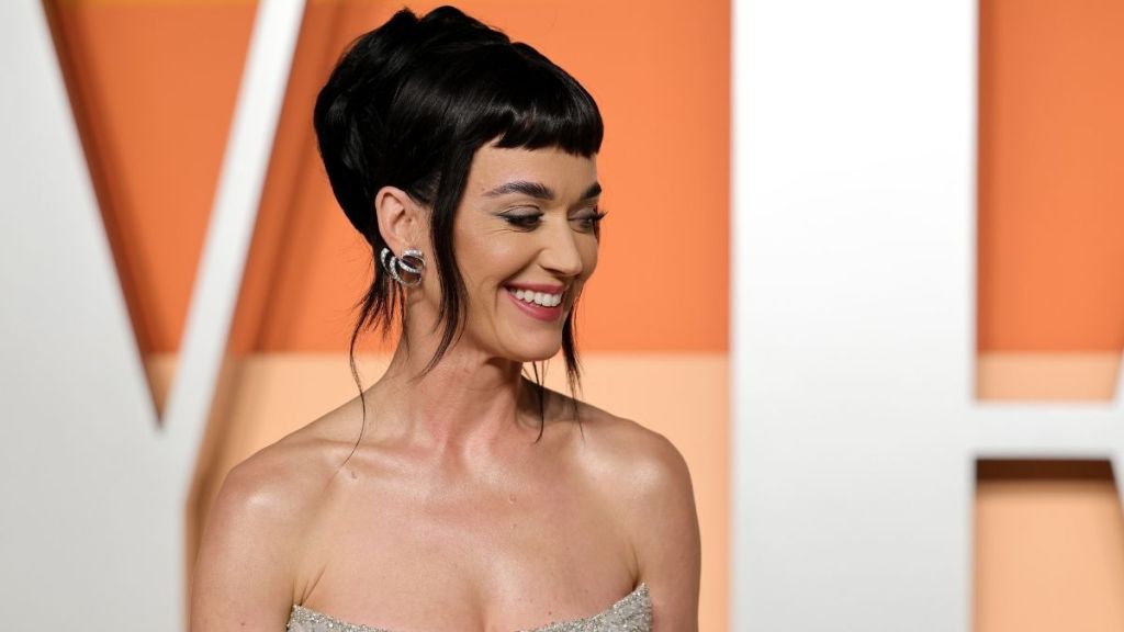 Katy Perry's Cleavage-Baring Micro Mini Highlights Her Curves