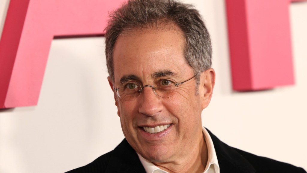 Jerry Seinfeld Pokes Fun at Friends, Calls It Seinfeld With 'Good-Looking People'