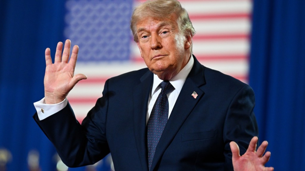 Donald Trump Signals Slower Approach to Iran Deal Talks
