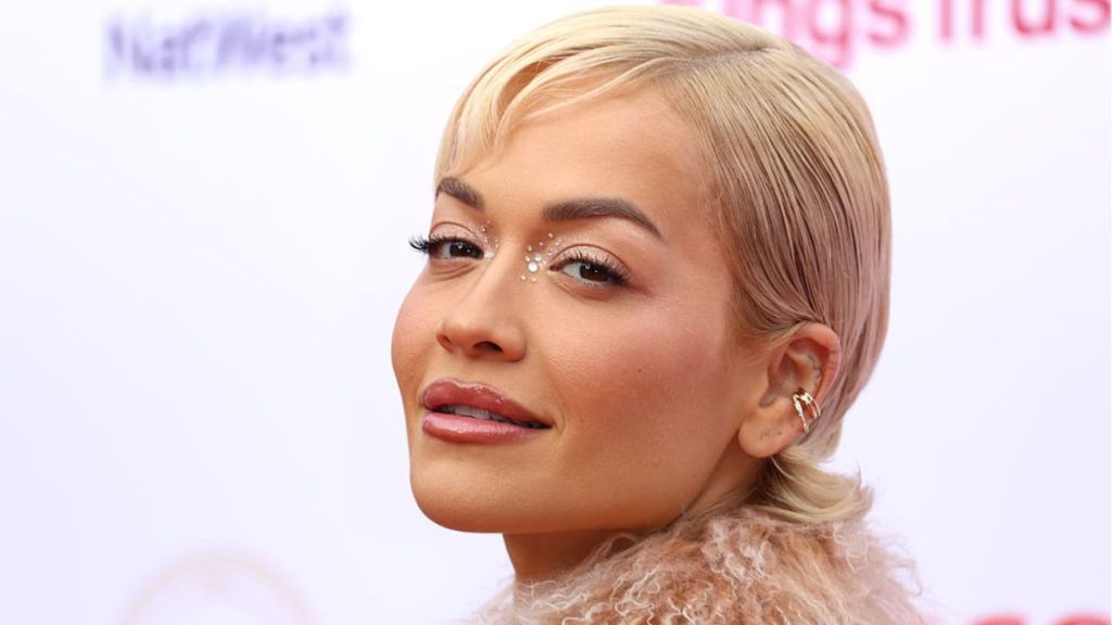 Rita Ora’s Tiny Bikini Pose in Sauna Outing Is the Hottest Thing