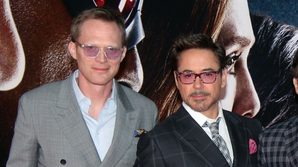 Robert Downey Jr. Greets Paul Bettany With a Kiss at Spring Gala