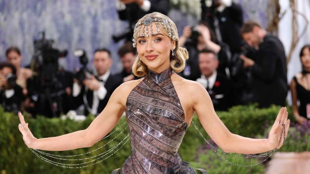 Sabrina Carpenter Bares Her Leg in Sheer Dress With Dramatic High Slit