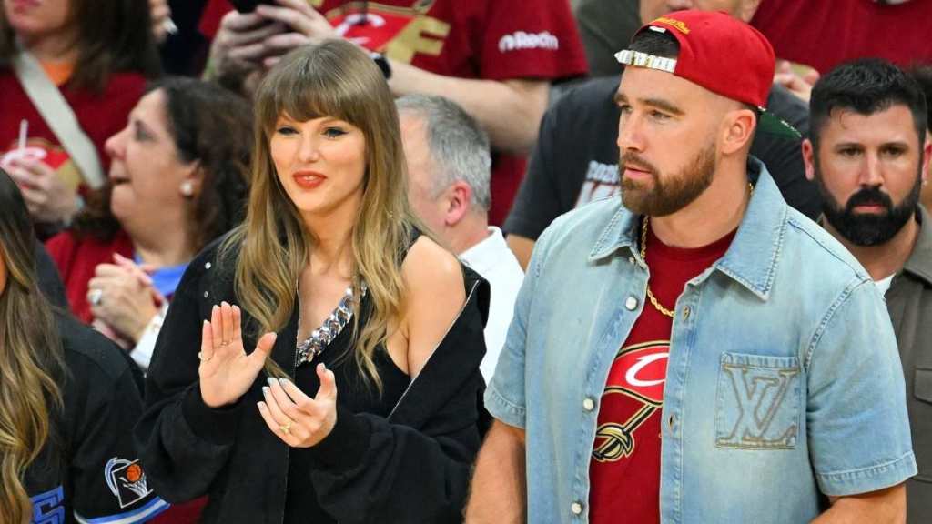Taylor Swift, Travis Kelce