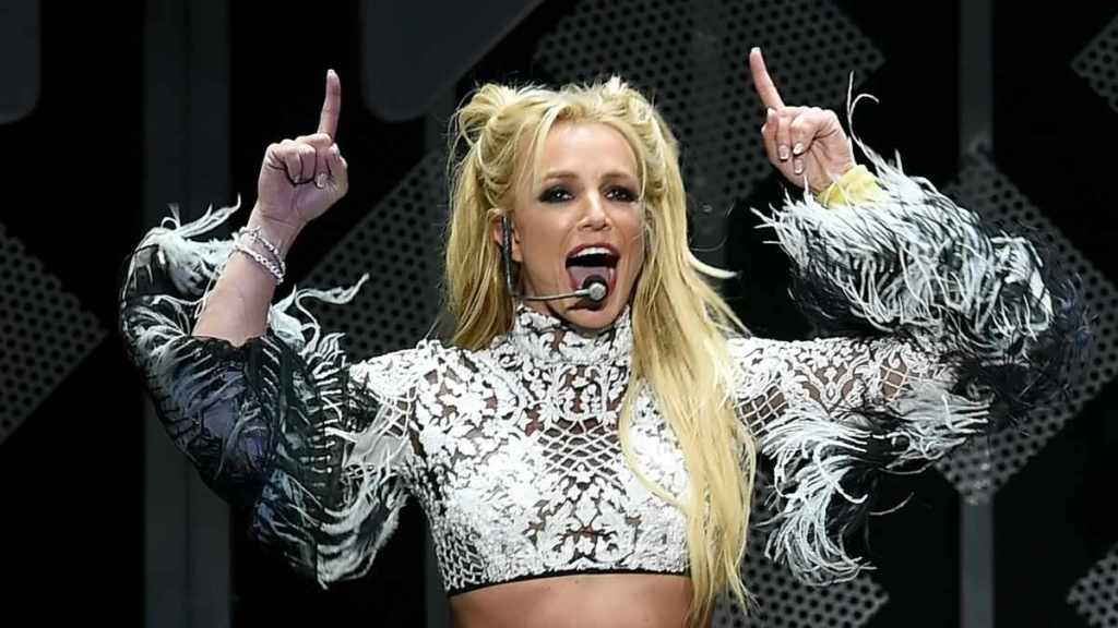 Alcohol Purchase Precedes Britney Spears' Late-Night Bar Excursion