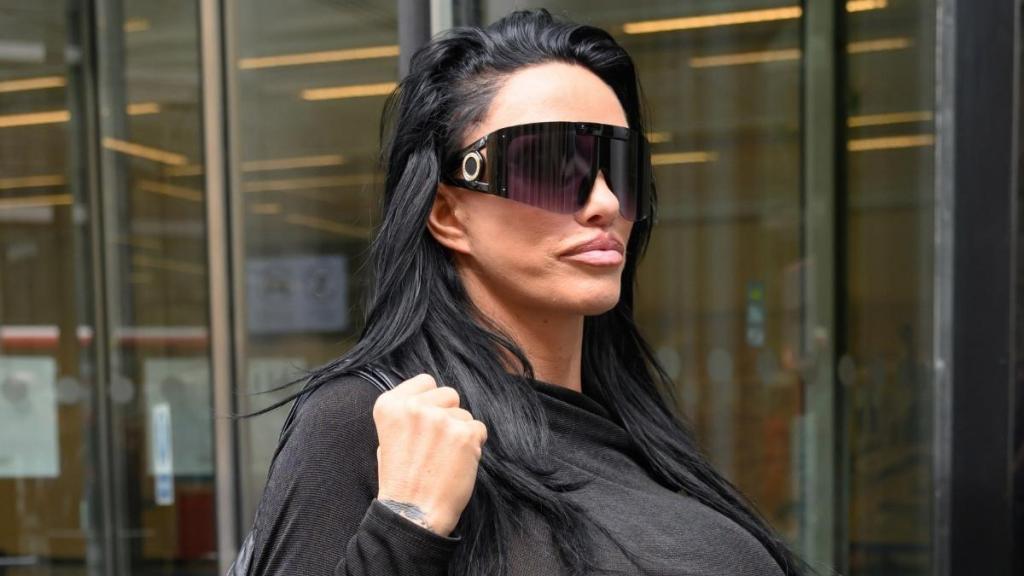Katie Price Puts Hunt for Lee Andrews on Hold