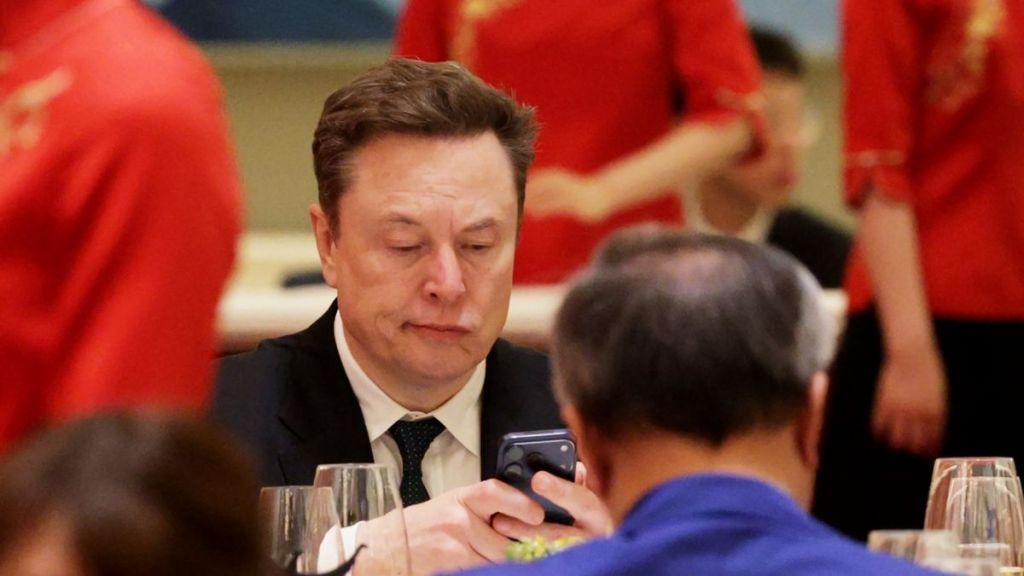 Alec Baldwin Fires Back at Elon Musk Over Lupita Nyong'o Comments