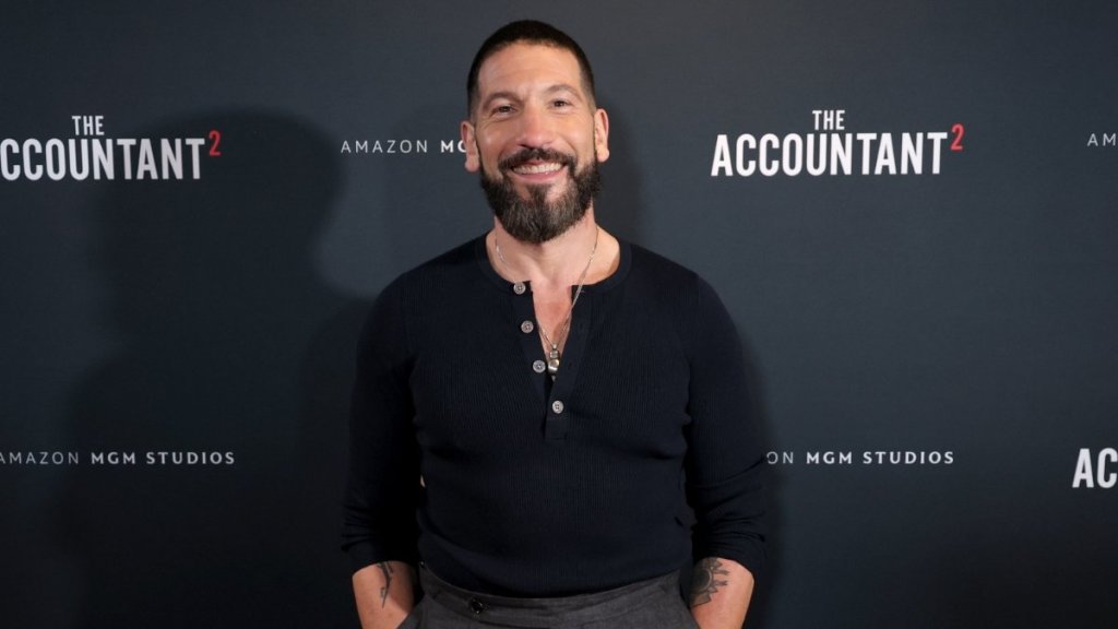 (The Bear) Hit Hulu TV Show Gets Surprise Prequel With Jon Bernthal