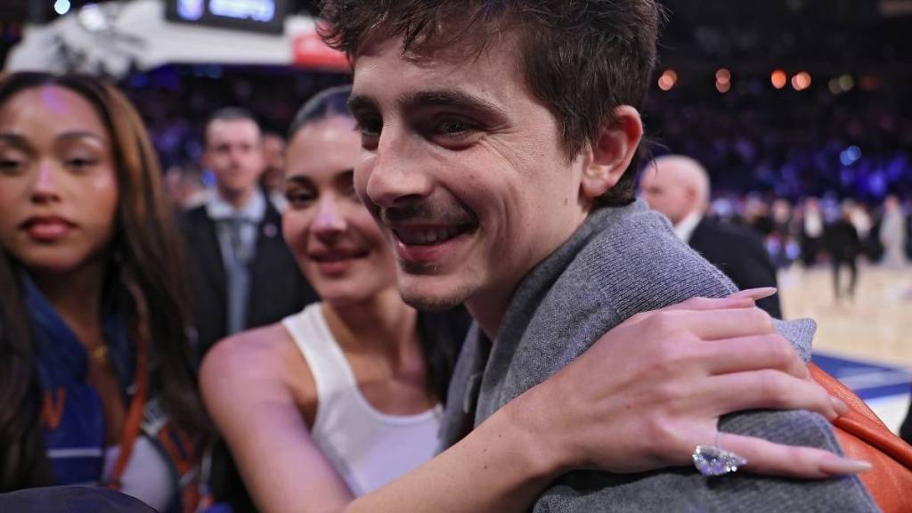 Kylie Jenner’s Diamond Ring in Photo With Timothee Chalamet Raises Eyebrows
