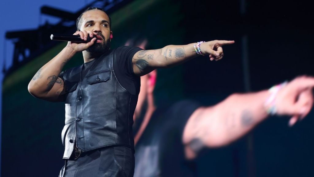 Drake Tops Michael Jackson’s Longstanding Record