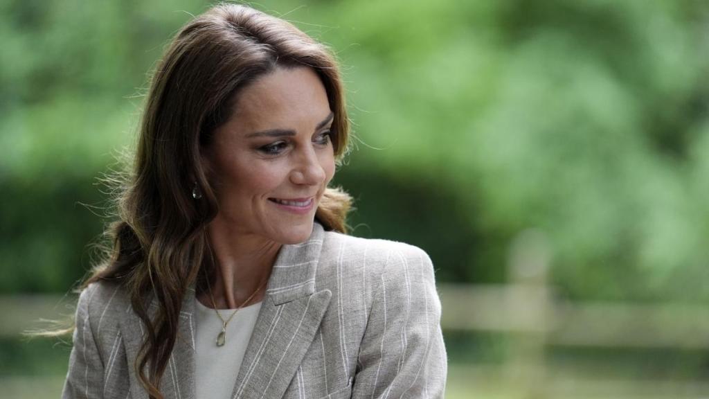 Kate Middleton Allegedly ‘Backing Away’ From Ex-Prince Andrew’s Daughters Amid Jeffrey Epstein Scandal