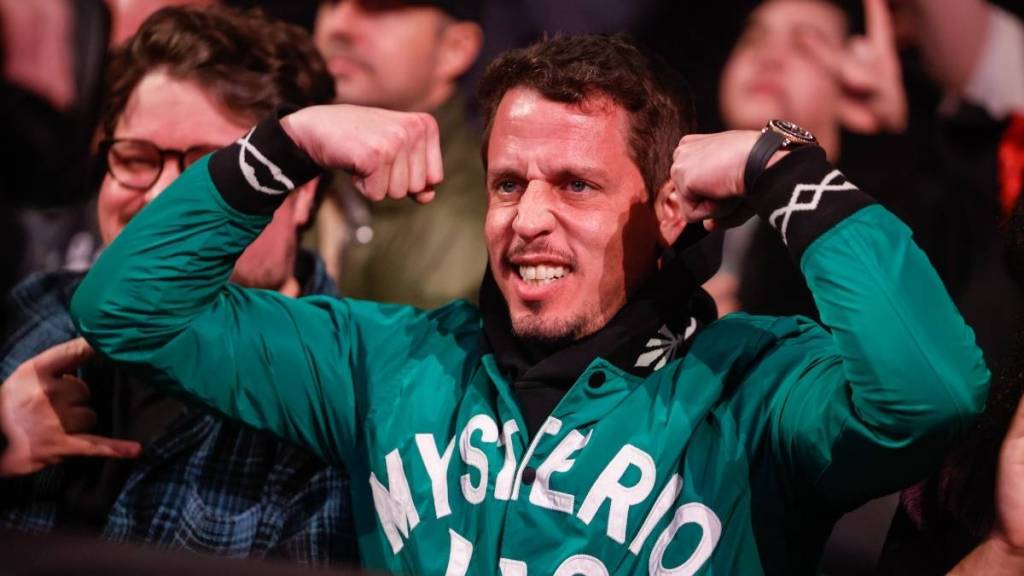 MAGA Comedian Tony Hinchcliffe Responds to Chelsea Handler’s Roast Critiques by Calling Her a ‘C***'
