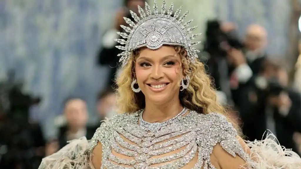Beyonce’s Naked Dress Is Nothing But a Diamond Skeleton at Met Gala 2026