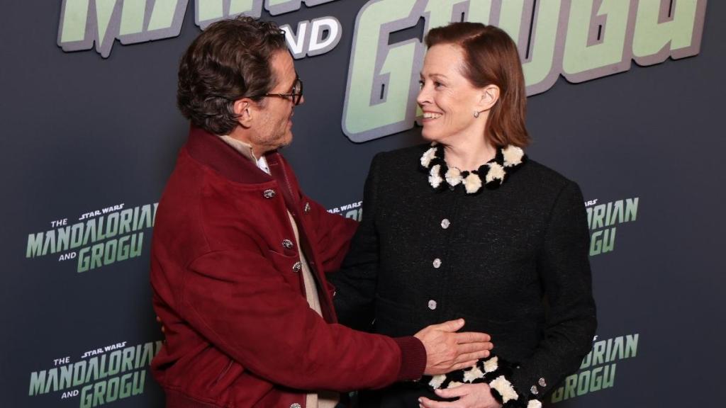 Pedro Pascal Kisses Sigourney Weaver After Stephen Colbert