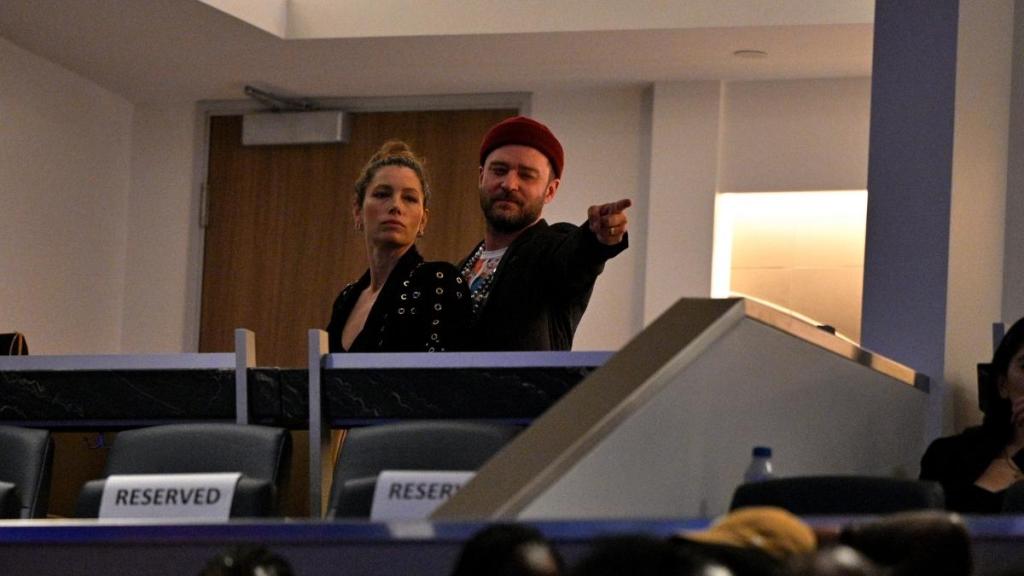 Insiders Claim Jessica Biel Demands Change From Justin Timberlake