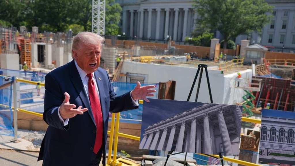 Donald Trump's Ballroom Sign Crumbles During 'Dumbocrats' Tirade